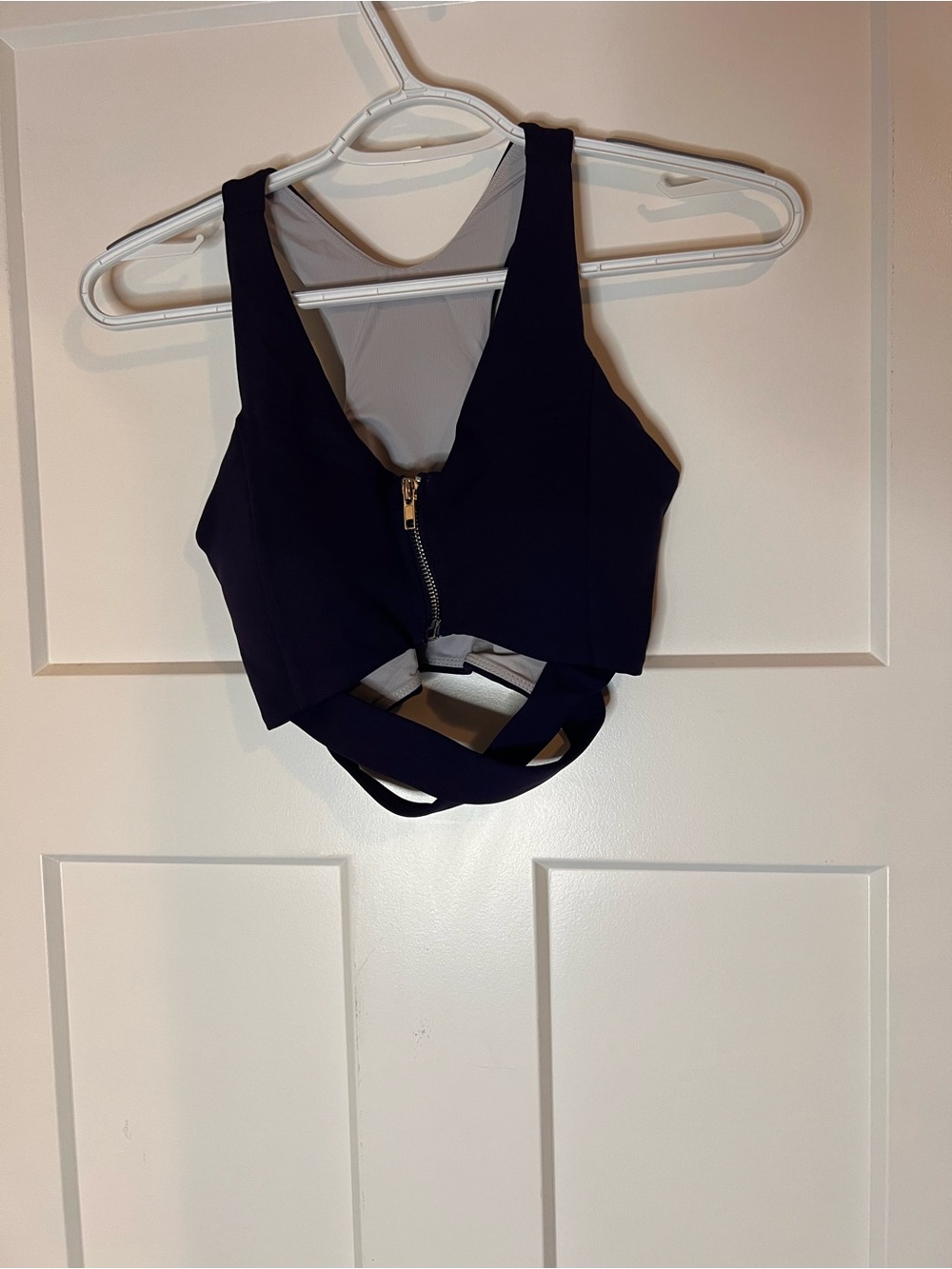 HALARA Navy Zip-Front Crossback Crop Tank